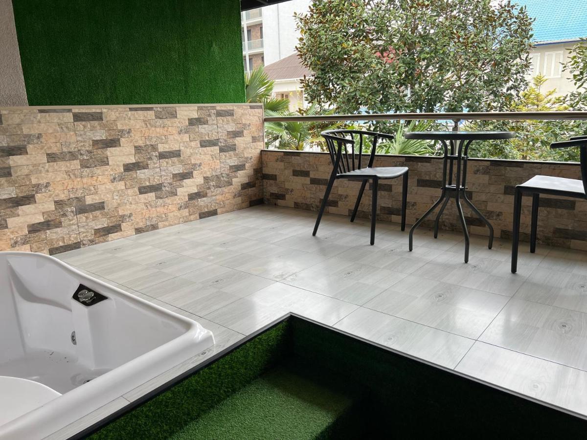 קובולטי Kent Hotel מראה חיצוני תמונה