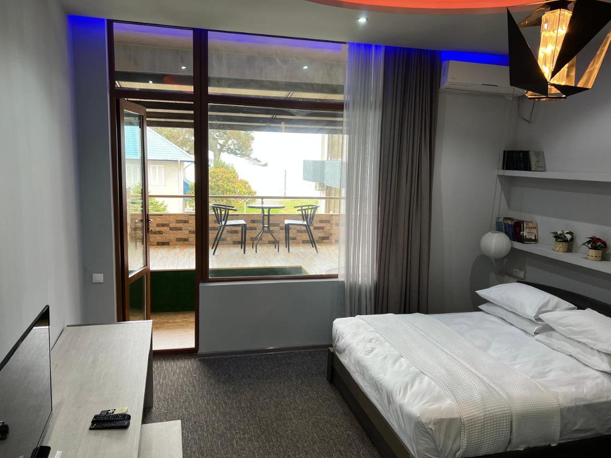 קובולטי Kent Hotel מראה חיצוני תמונה