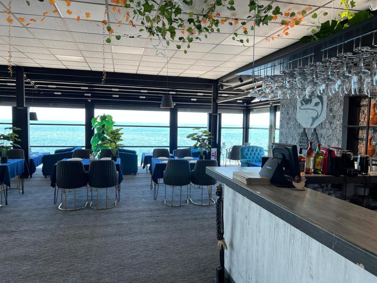 קובולטי Kent Hotel מראה חיצוני תמונה